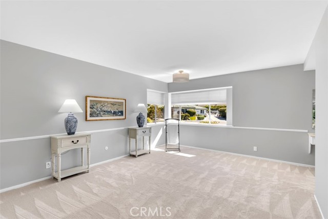 23211 Meadowbrook CIR