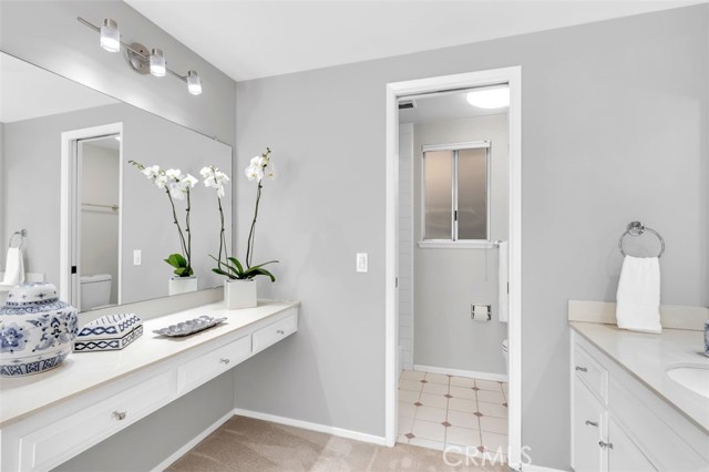 23211 Meadowbrook CIR