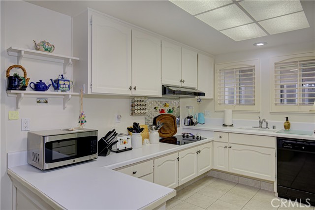 815 Via Alhambra Unit: G