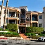 511 Avenida Del Mar Unit 4