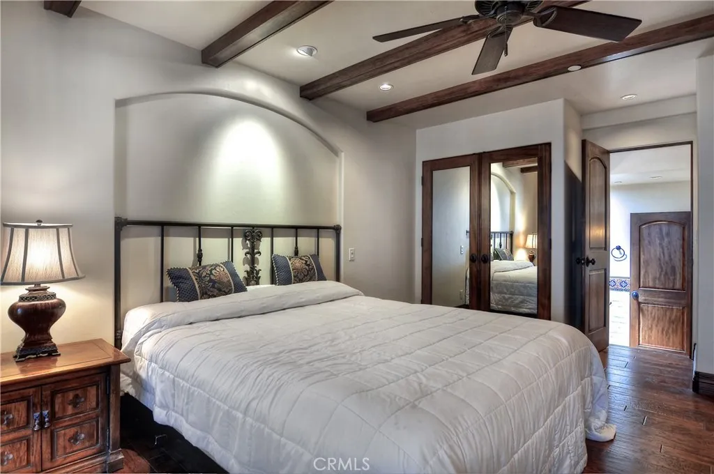 511 Avenida Del Mar Unit 4
