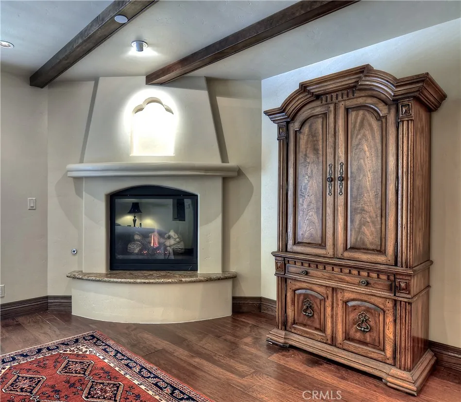 511 Avenida Del Mar Unit 4