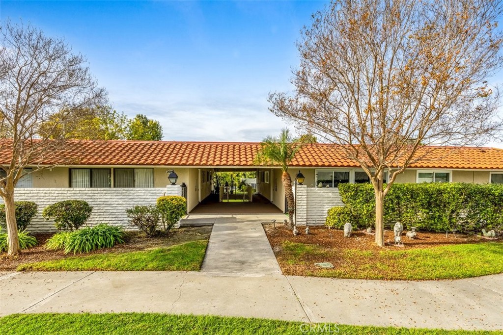 2096 Ronda Granada O