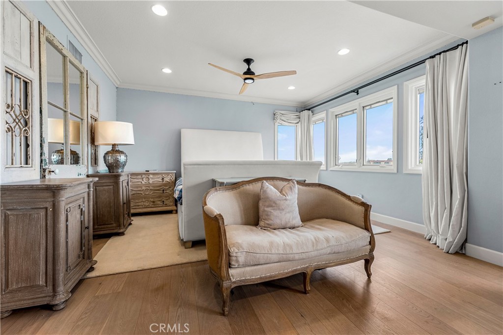 1441 High Bluff