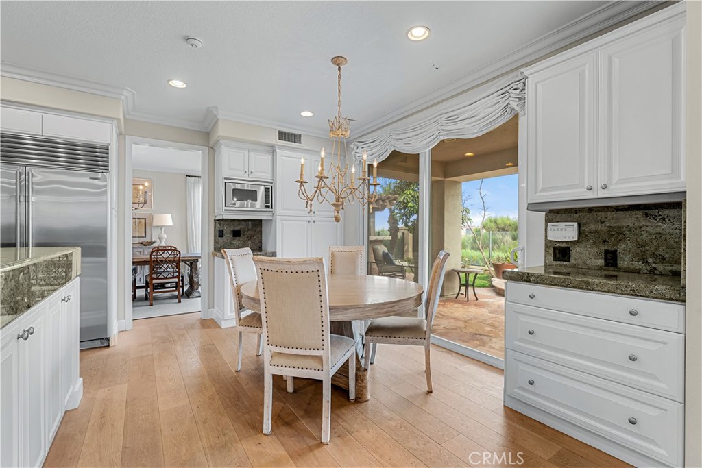 1441 High Bluff