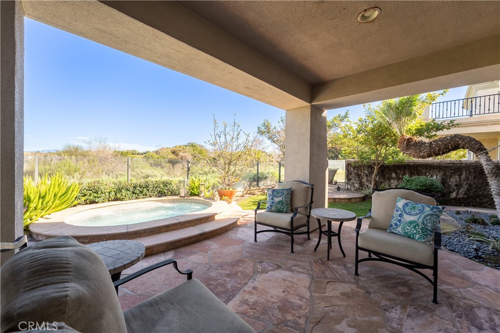 1441 High Bluff
