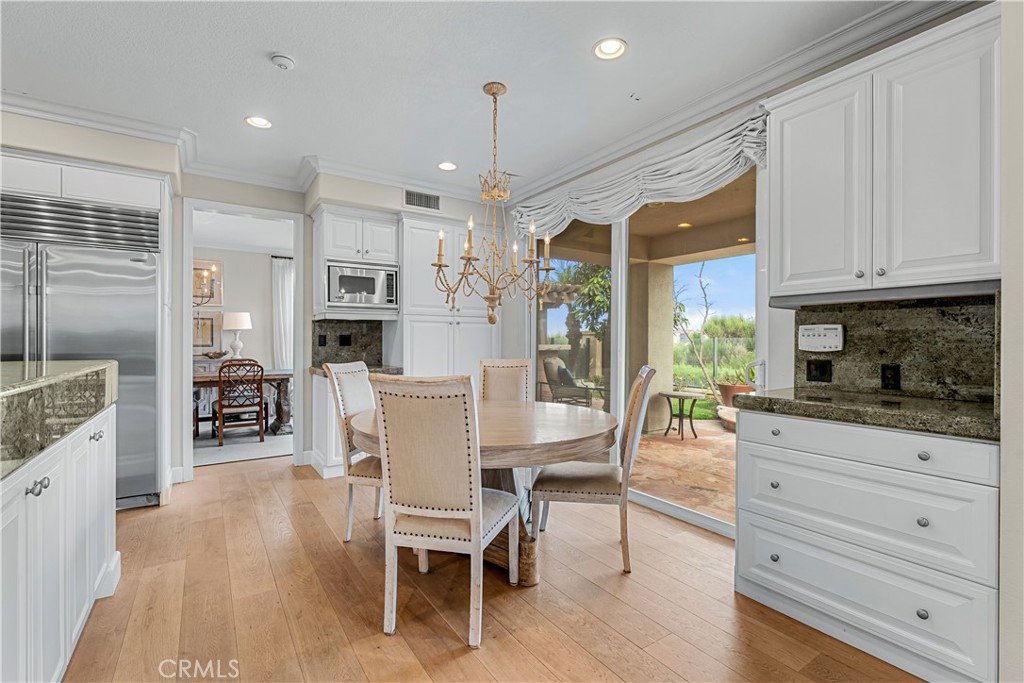 1441 High Bluff