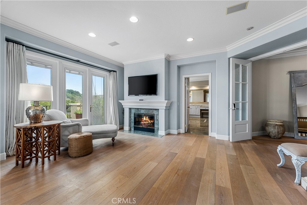 1441 High Bluff