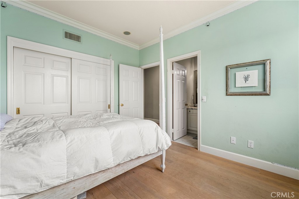 1441 High Bluff
