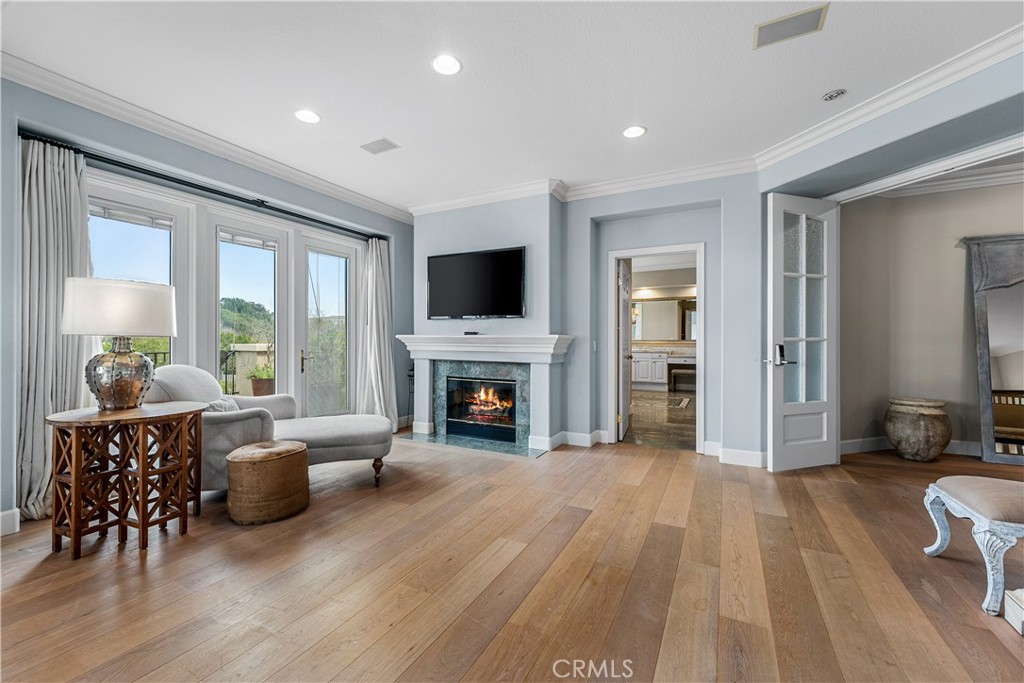 1441 High Bluff
