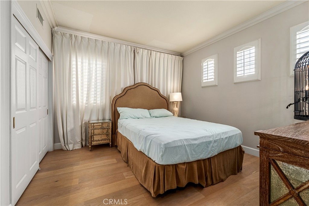 1441 High Bluff
