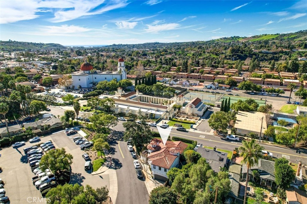 31462 El Camino Real