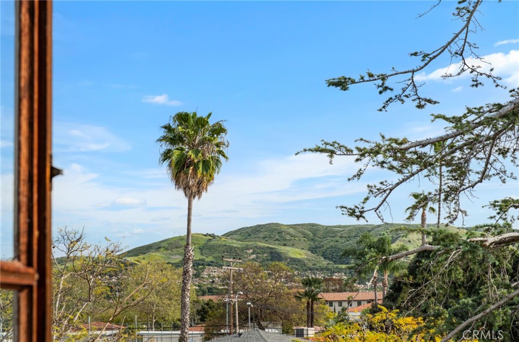 31462 El Camino Real