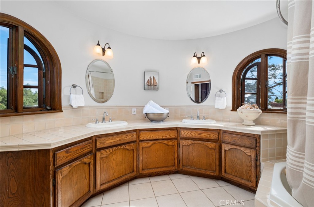 31462 El Camino Real