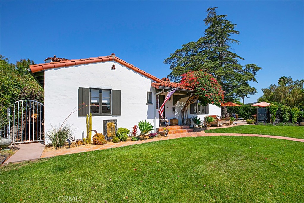 31462 El Camino Real