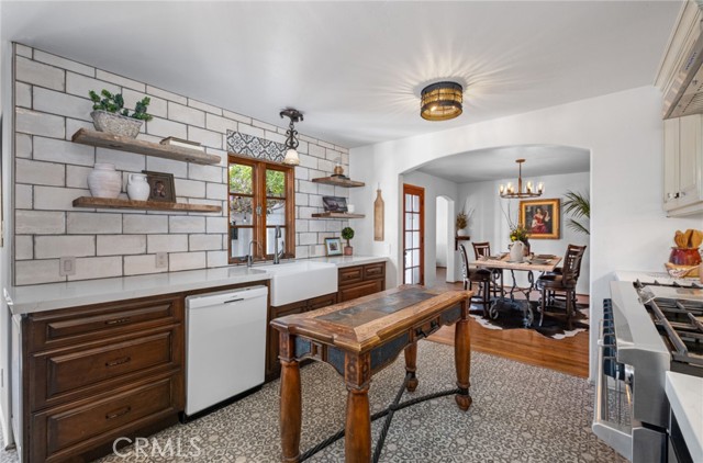 31462 El Camino Real