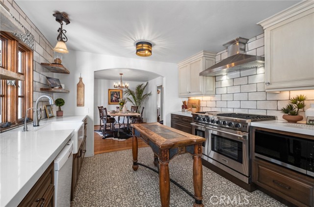 31462 El Camino Real