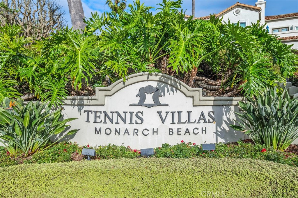 40 Tennis Villas
