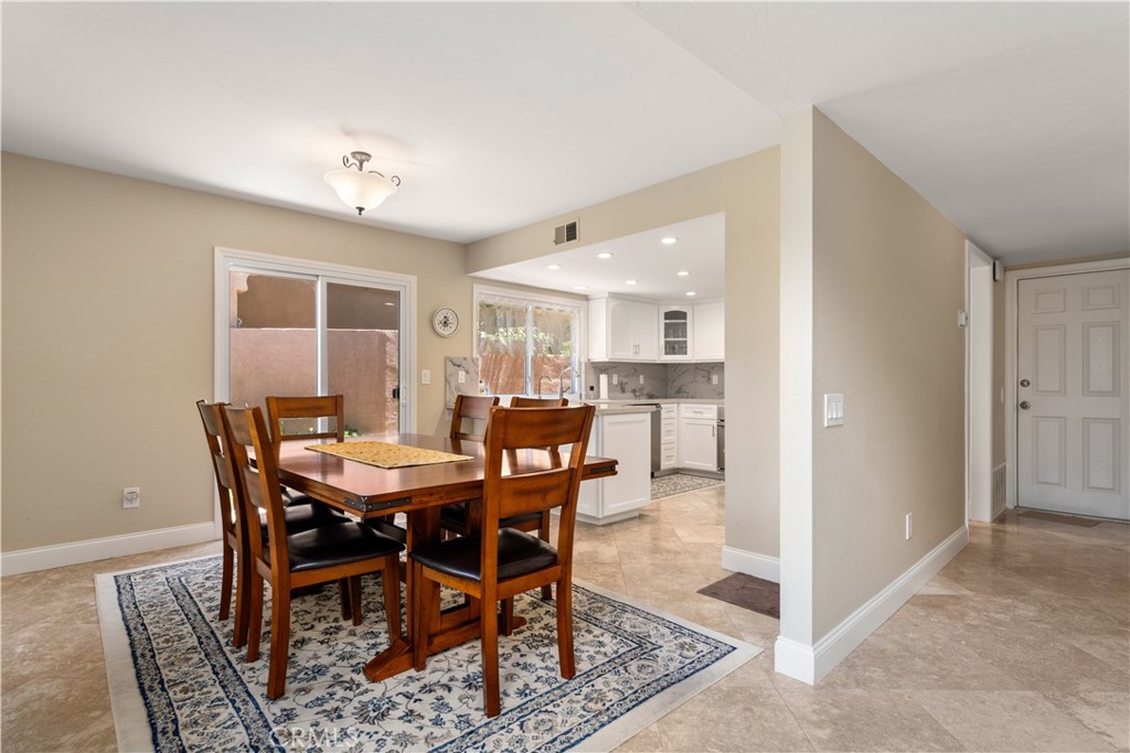 1106 Ridgecrest