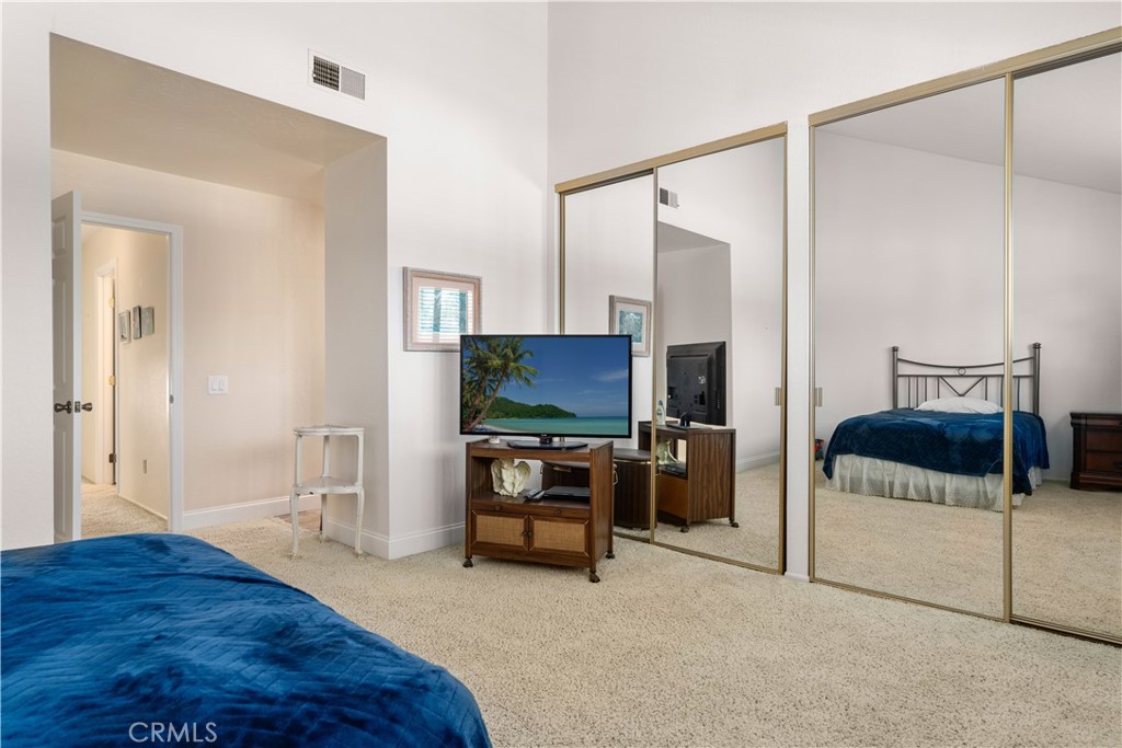 1106 Ridgecrest