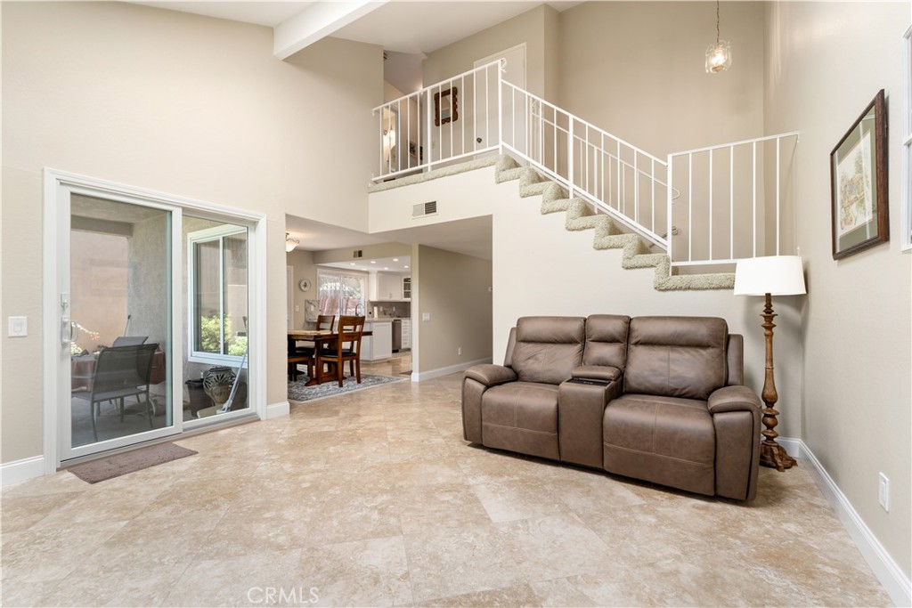 1106 Ridgecrest