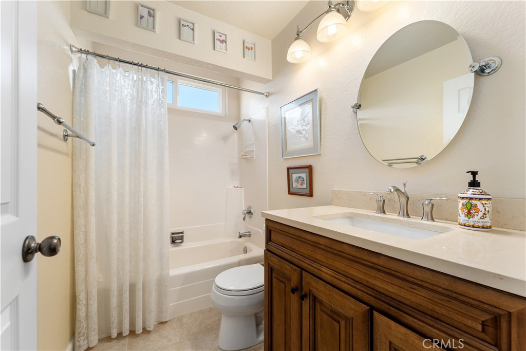 1106 Ridgecrest