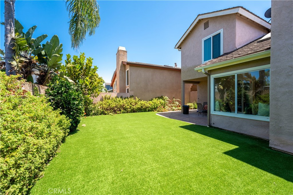 1106 Ridgecrest