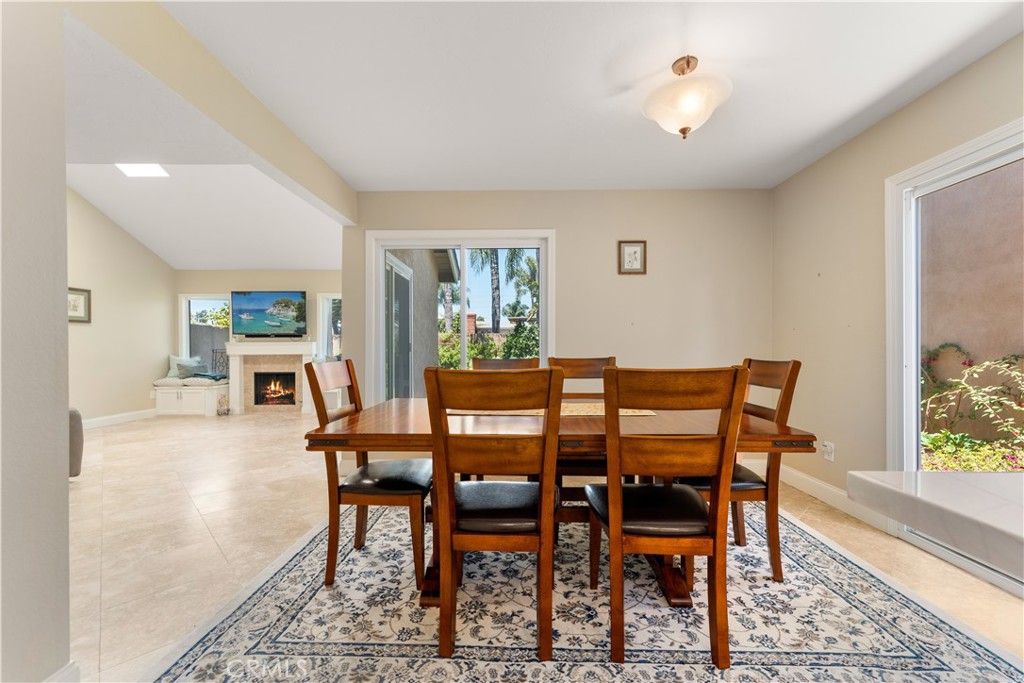 1106 Ridgecrest