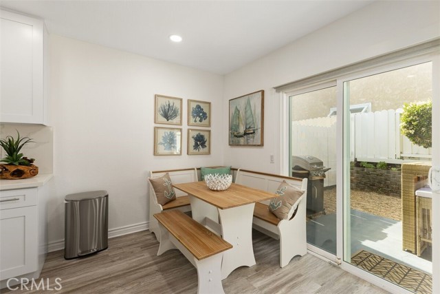 24122 Paseo Corona
