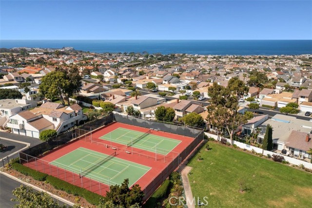 24122 Paseo Corona