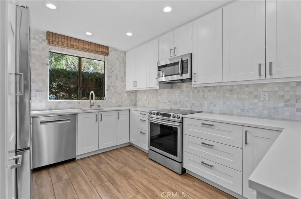 31505 E Nine Unit 21h