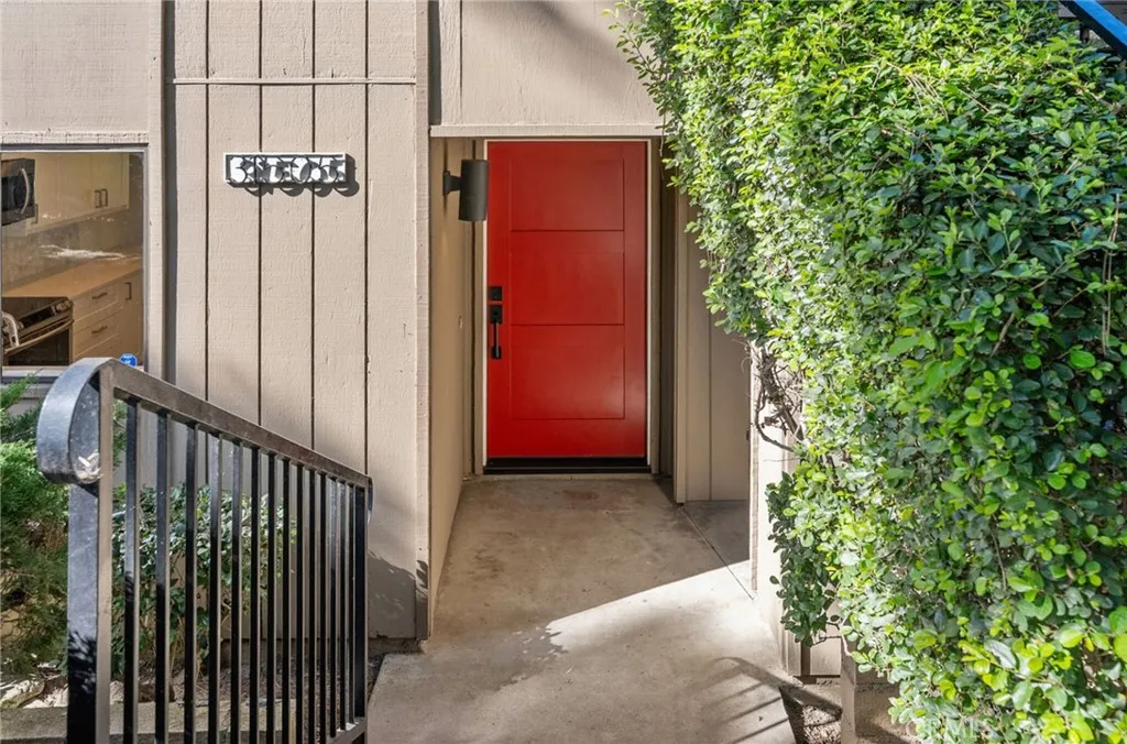 31505 E Nine Unit 21h