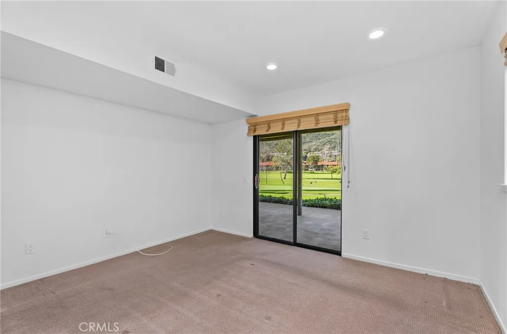 31505 E Nine Unit 21h