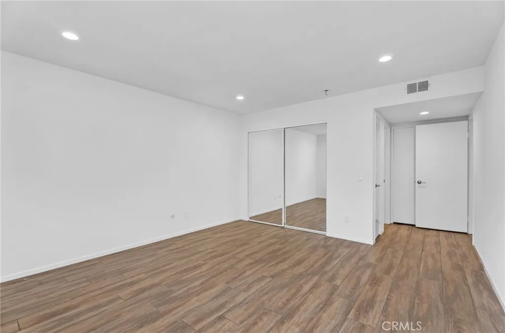 31505 E Nine Unit 21h