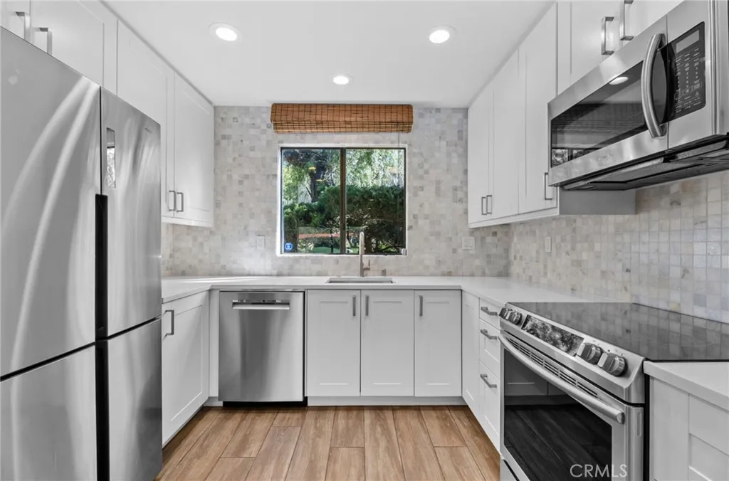 31505 E Nine Unit 21h