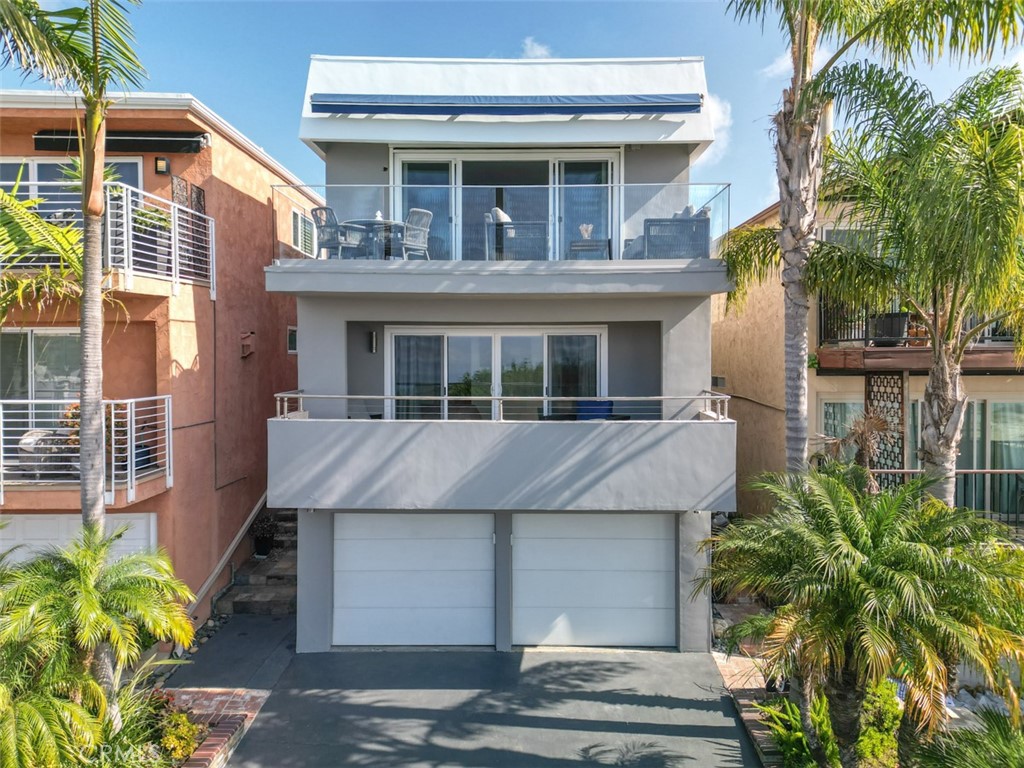 880 La Mirada