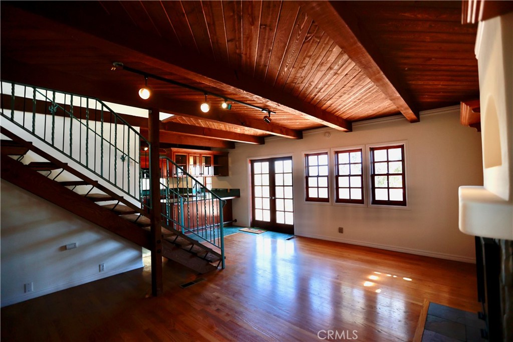 28817 Top Of The World Drive