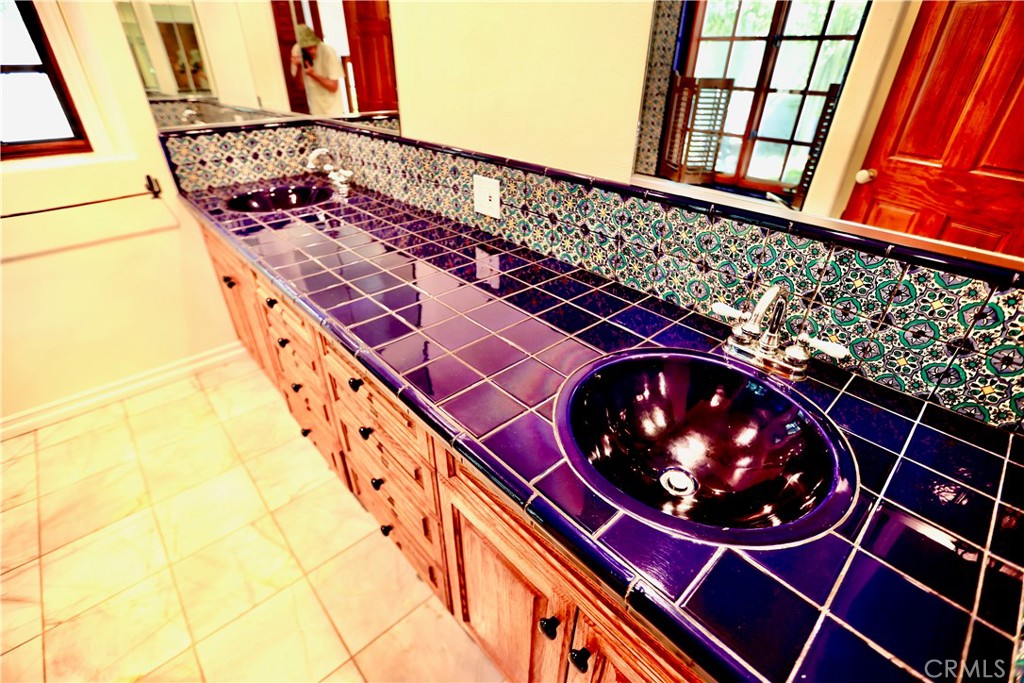 28817 Top Of The World Drive