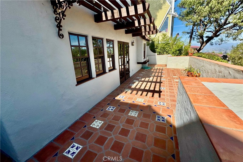 28817 Top Of The World Drive