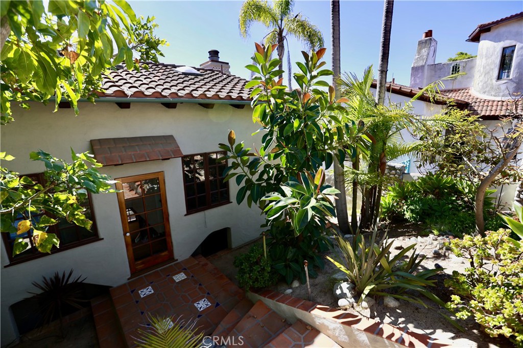 28817 Top Of The World Drive