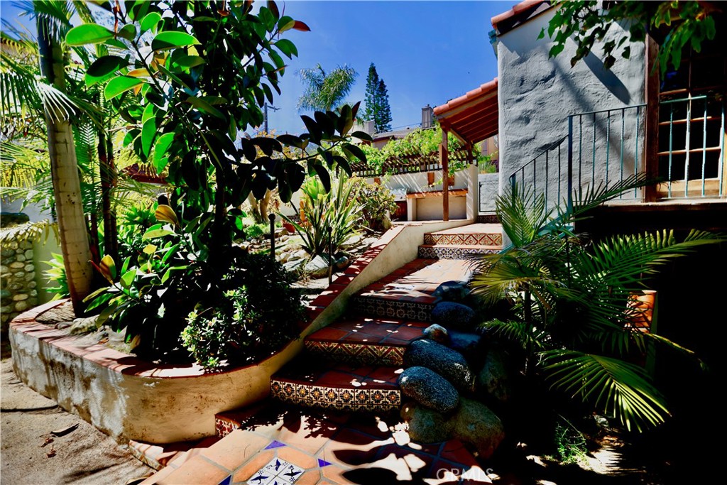 28817 Top Of The World Drive