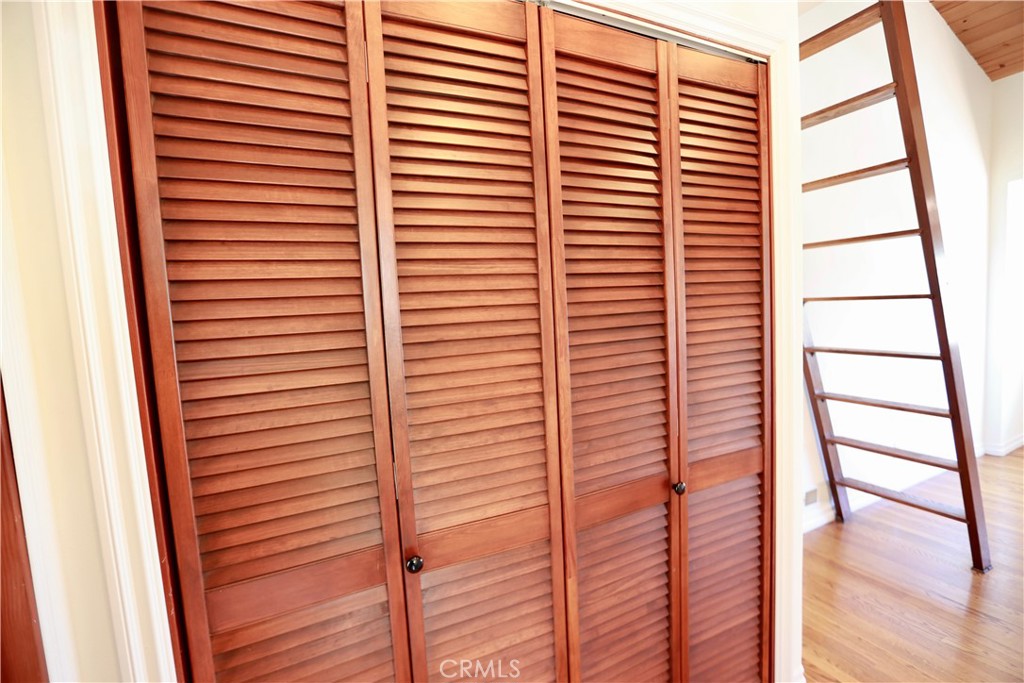 28817 Top Of The World Drive