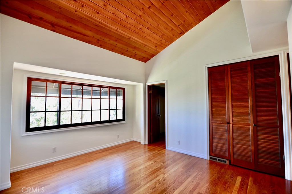 28817 Top Of The World Drive