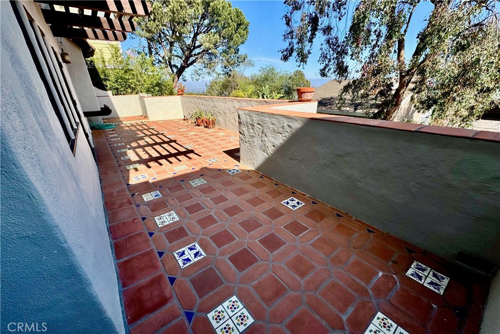 28817 Top Of The World Drive