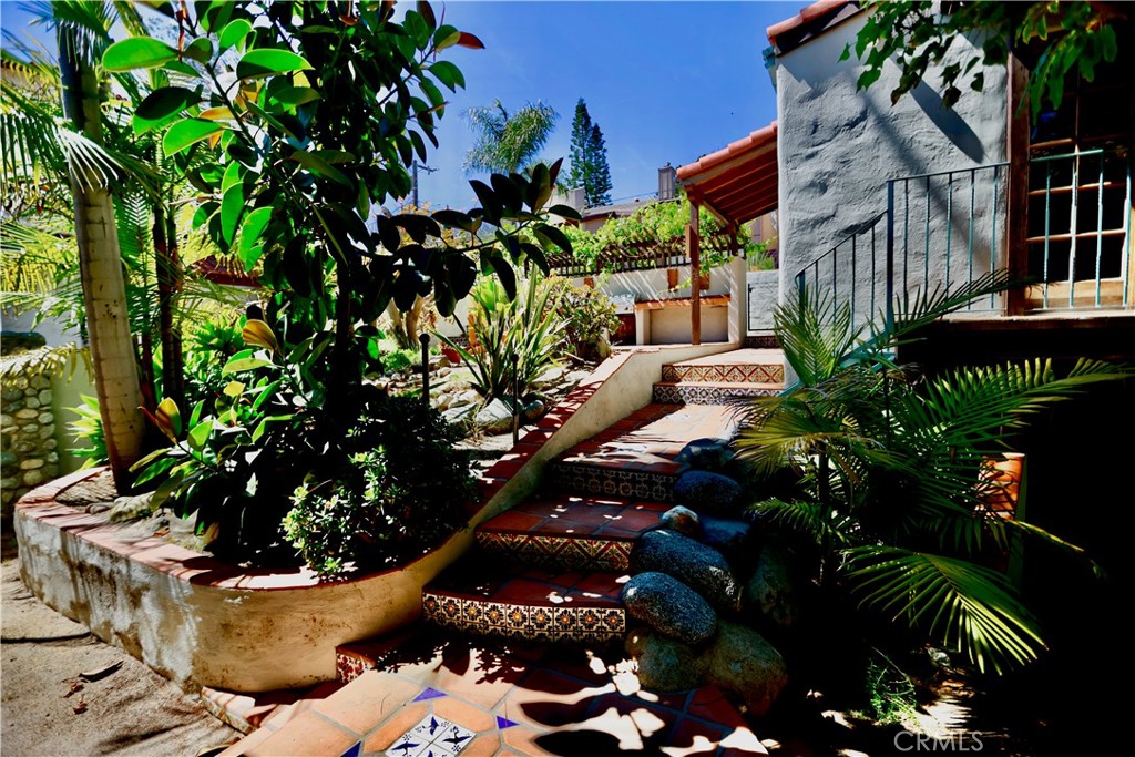 28817 Top Of The World Drive