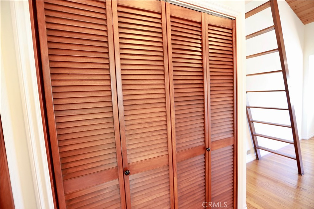 28817 Top Of The World Drive