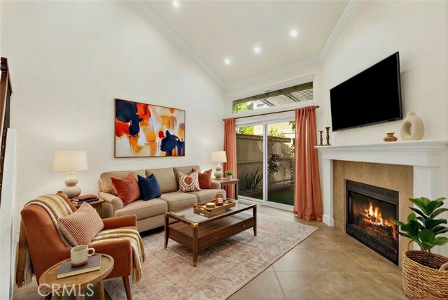22 Rosewood
