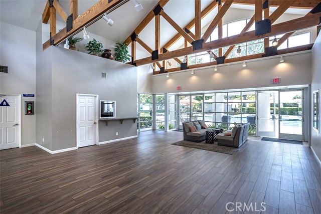 22 Rosewood