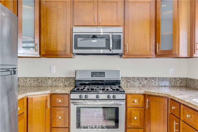 26415 Waterford CIR