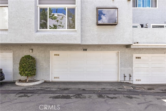 26415 Waterford CIR